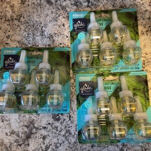 Glade Mint Scented Oil Refills - Clear and White